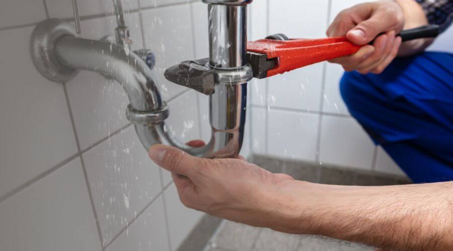 Gas Leak Detection in Combined Locks, WI
